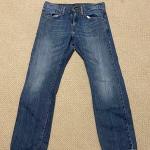 Medium Wash Men's Levi Jeans